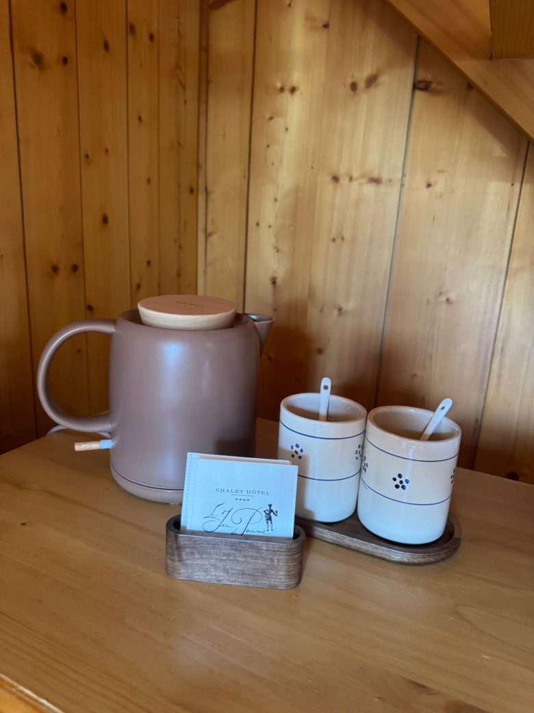 service de courtoisie du mini-bar dans les chambres